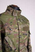 completo-mimetico-flame-retardant-in-gore-pyrad-reg-camouflage-spagnolo