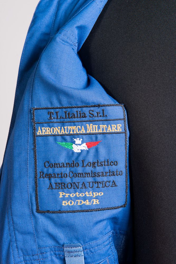 tuta-da-volo-ignifuga-in-dotazione-alla-pattuglia-acrobatica-nazionale-alta-traspirabilit-agrave-e-comfort