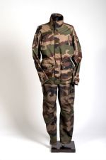 completo-mimetico-flame-retardant-in-gore-pyrad-reg-camouflage-francese